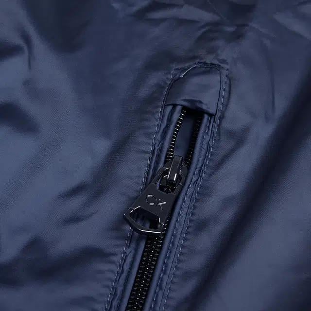 CALVIN KLEIN