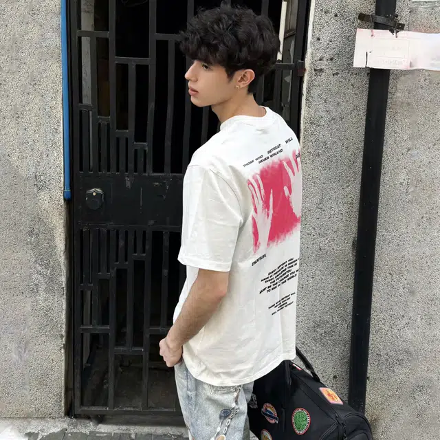 a02 Vintage Logo Tee