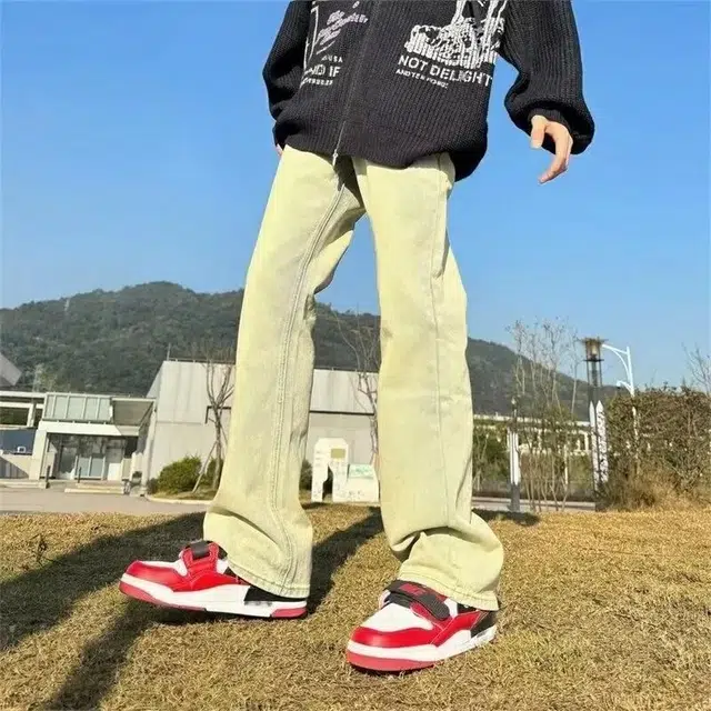 a02
