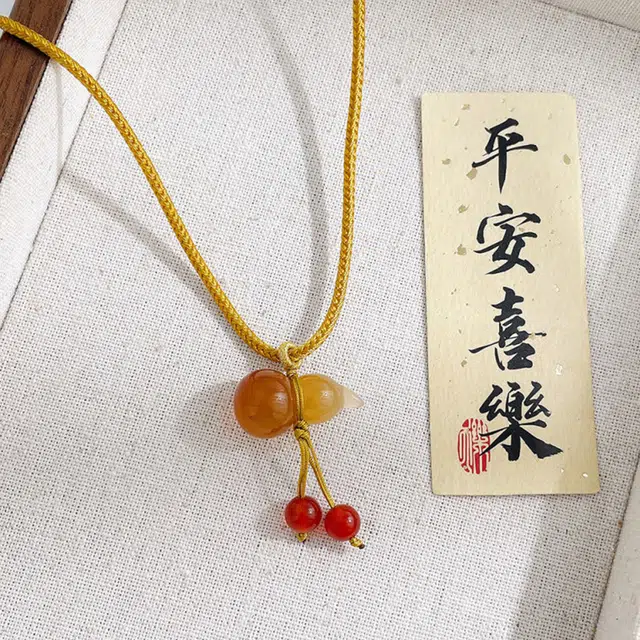 御龙镜 福禄双至葫芦   时尚精致简约日常百搭款小众这几好运葫招财转运清冷感锁骨链 玛瑙 项链 女款