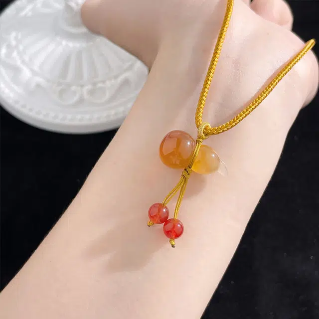 御龙镜 福禄双至葫芦   时尚精致简约日常百搭款小众这几好运葫招财转运清冷感锁骨链 玛瑙 项链 女款