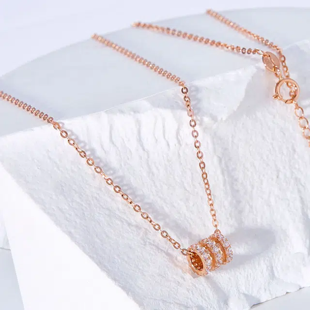 ins 18K