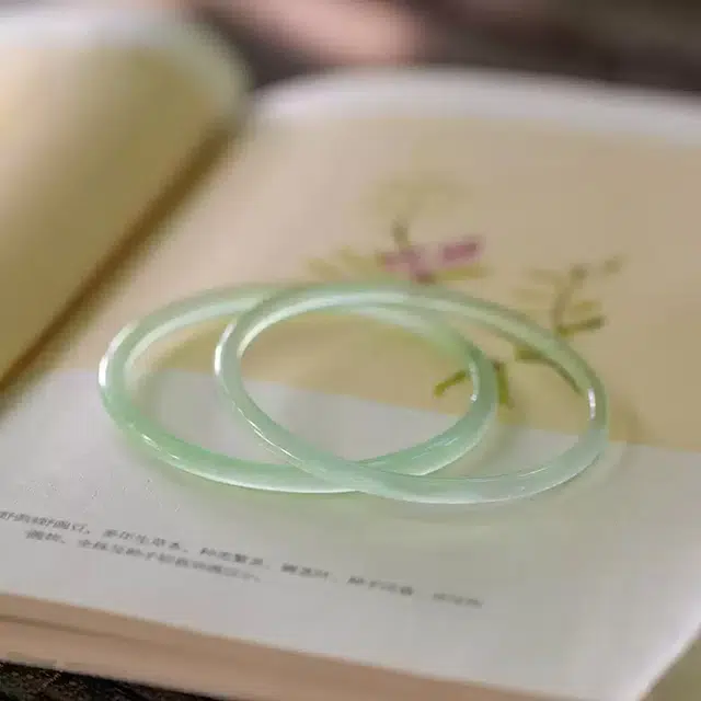御龙镜 荔枝冻新中式古风一步一响清冷感优雅温柔天蓝色清透莹润温婉双圈美人条 玉髓 玉石手镯 女款