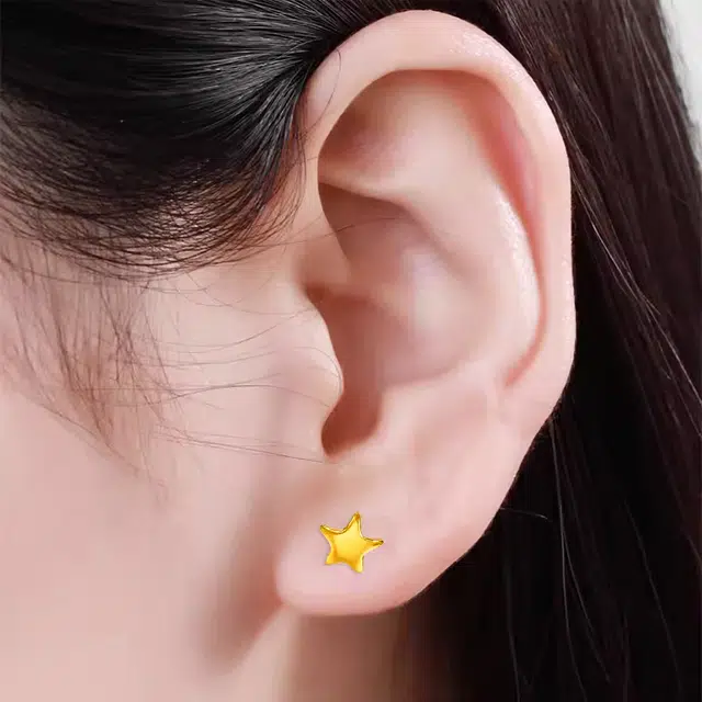 999