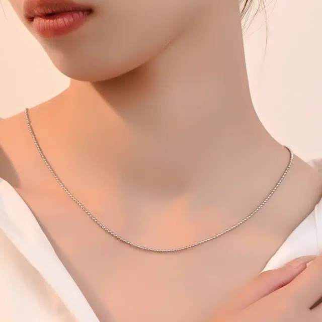 990