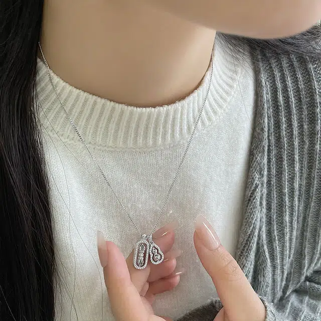 S925