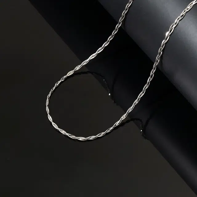 S925
