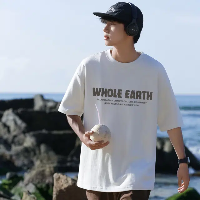 WHOLE EARTH T