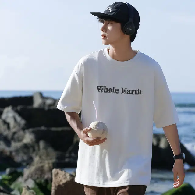 WHOLE EARTH T