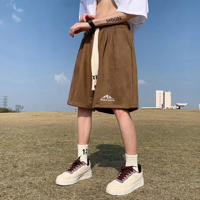 WHOLE EARTH