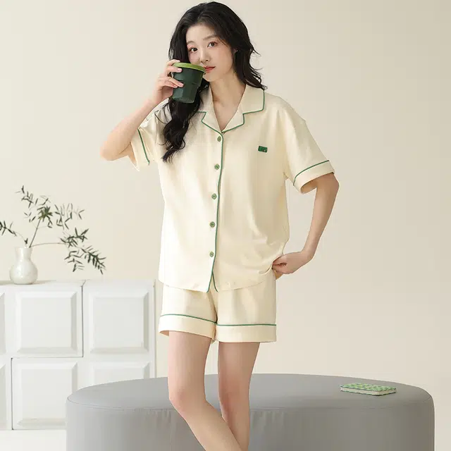 帕兰朵 薄款翻领短袖上衣松紧腰短裤睡衣套装 女款 乳白色