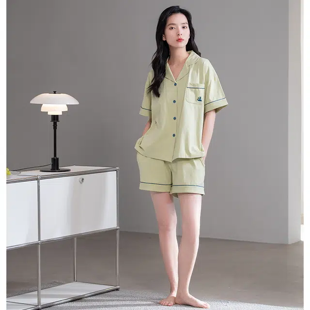 帕兰朵 薄款宽松翻领短袖上衣松紧腰短裤睡衣套装 女款 浅绿色