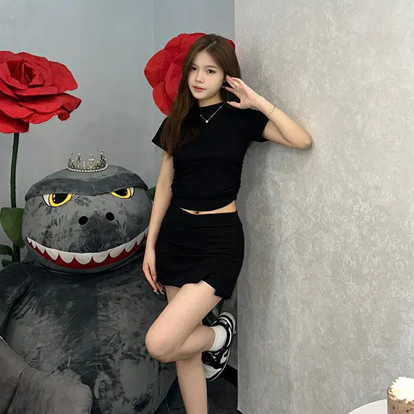 CUWU T
