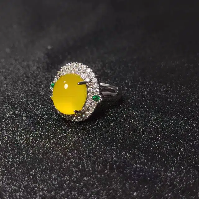 识恩 简约 精致 轻奢 复古国风 气质优雅 小众清冷 高级感 玉髓 戒指 女款