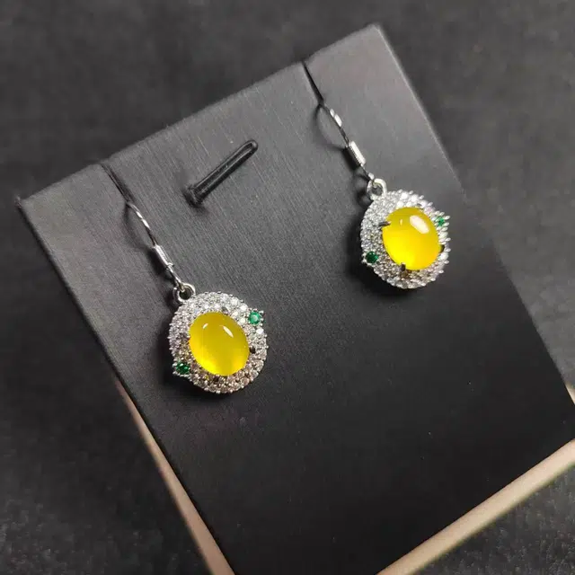 识恩 简约精致轻奢复古国风气质优雅小众清冷高级感温婉细腻 玉髓 耳环 女款