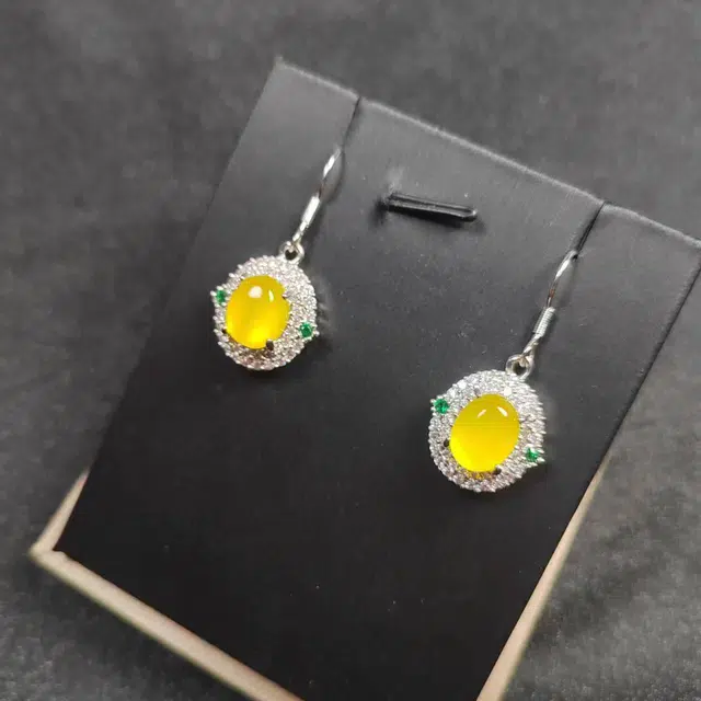 识恩 简约精致轻奢复古国风气质优雅小众清冷高级感温婉细腻 玉髓 耳环 女款