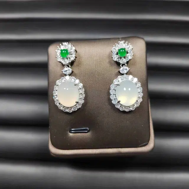 识恩 轻奢复古国风气质 民族风汉服优雅小众清冷高级感温婉细腻 玉髓 玉石耳环 女款