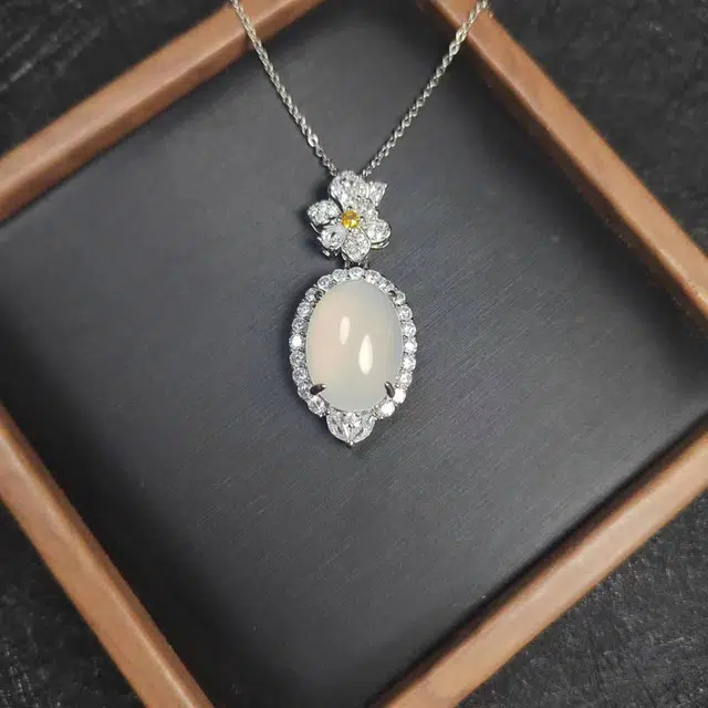 识恩 精致轻奢复古国风气质优雅设计师款简约新中式 玉髓 玉石项链 女款