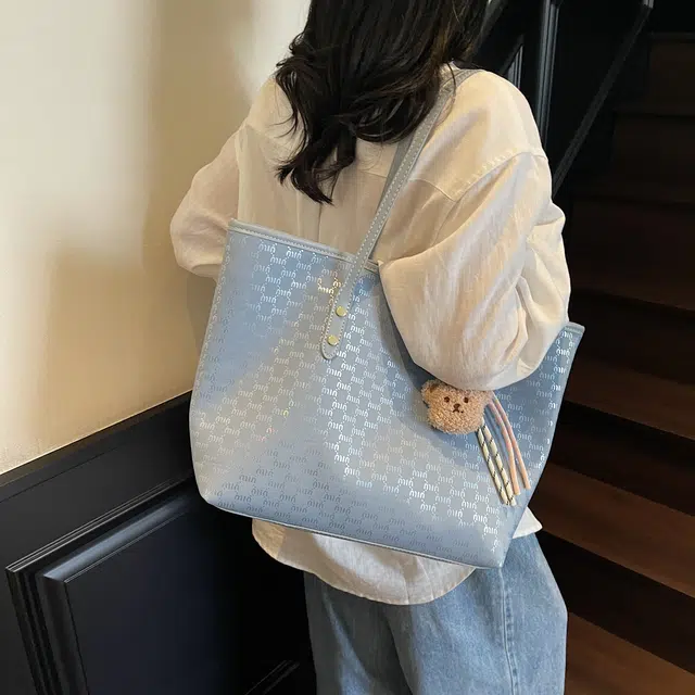ZAVC PU Tote