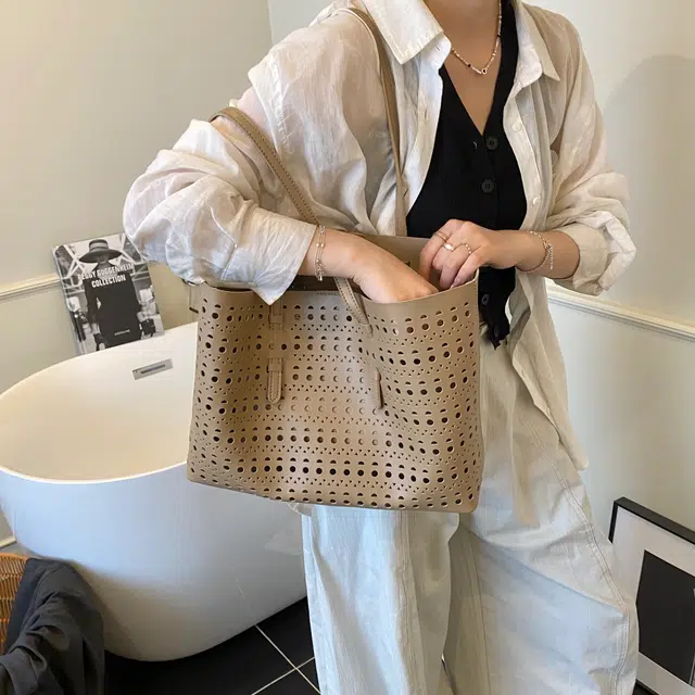 ZAVC PU Tote