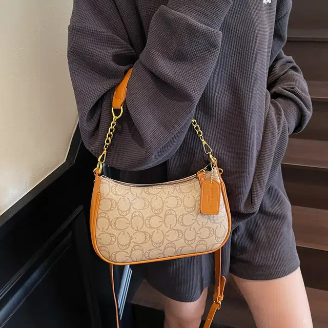 ZAVC PU