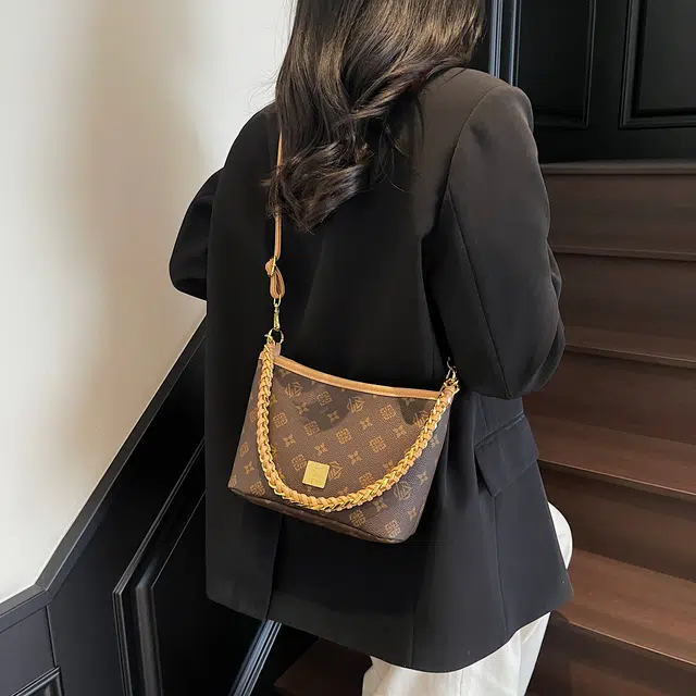 ZAVC PU