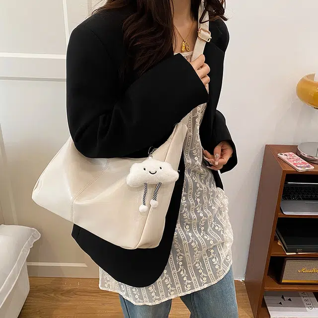 ZAVC PU Tote