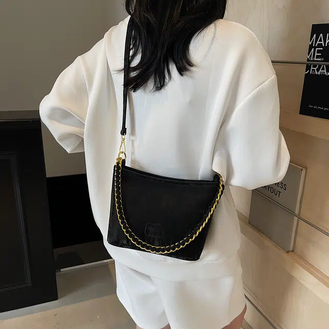 ZAVC PU