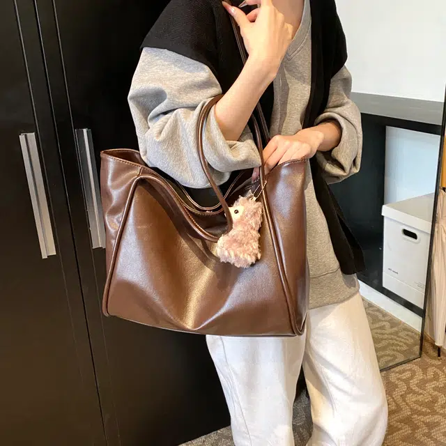 ZAVC PU Tote