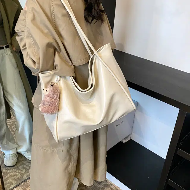 ZAVC PU Tote