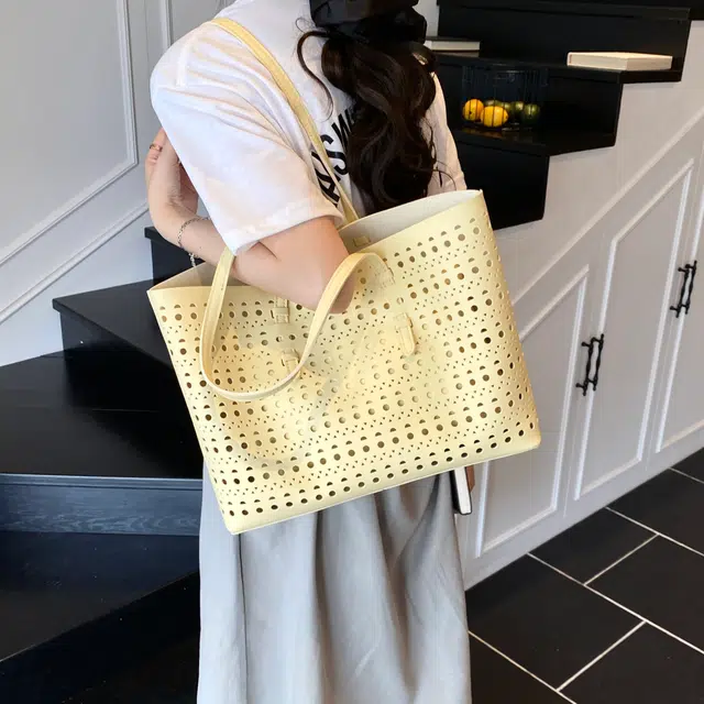 ZAVC PU Tote