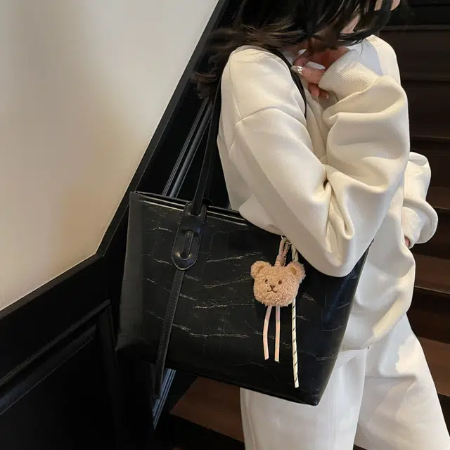 ZAVC PU Tote