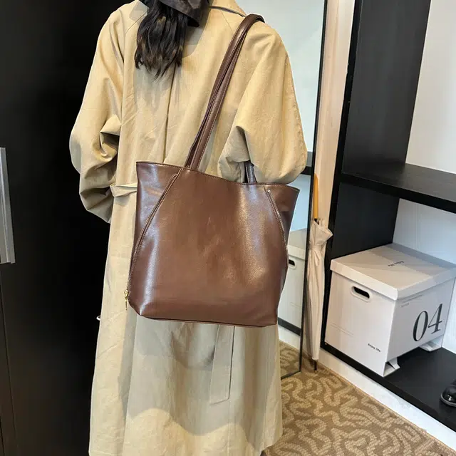 ZAVC PU Tote