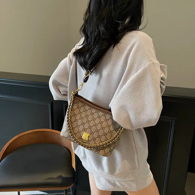 ZAVC PU