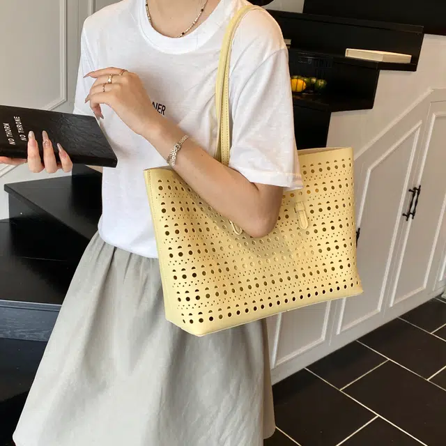 ZAVC PU Tote