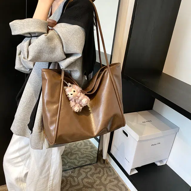 ZAVC PU Tote