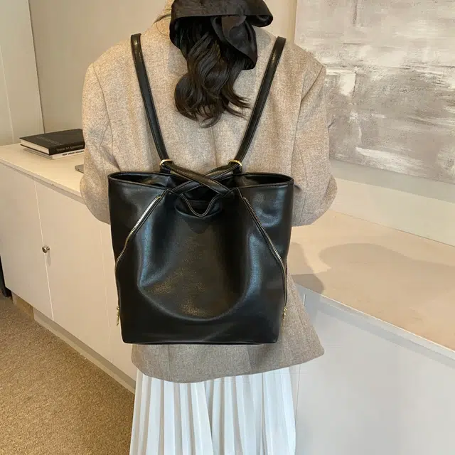 ZAVC PU Tote
