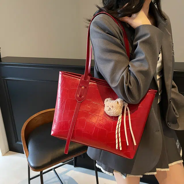 ZAVC PU Tote