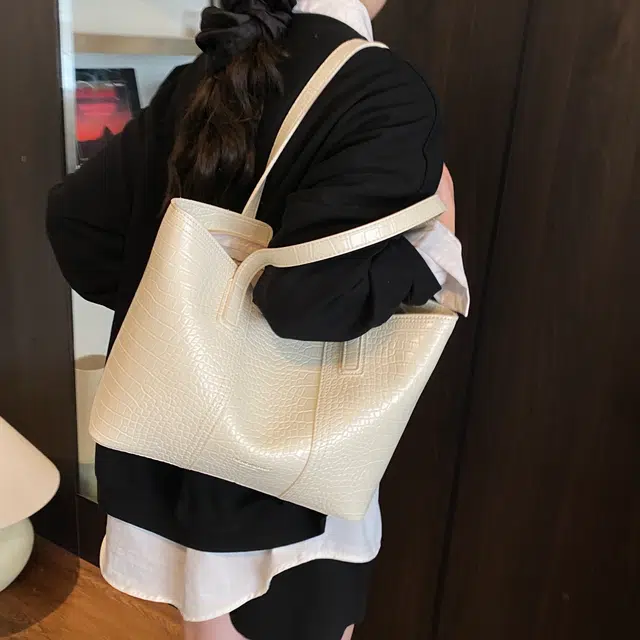 ZAVC PU