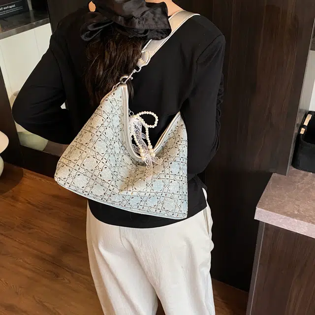 ZAVC PU