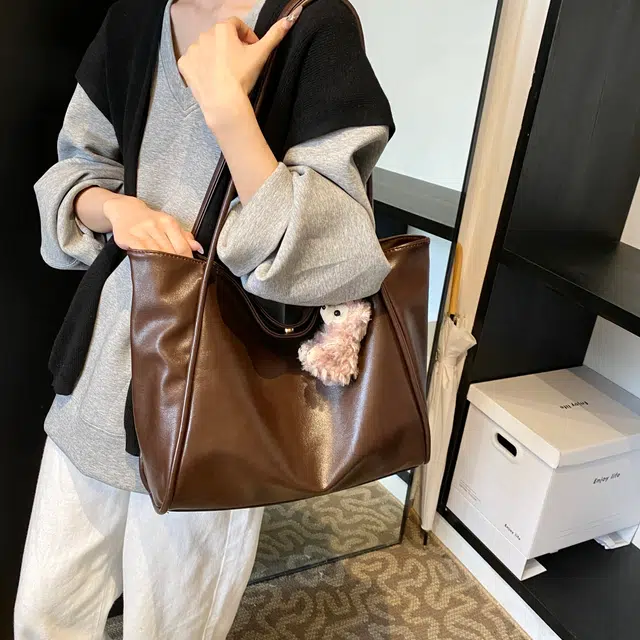 ZAVC PU Tote