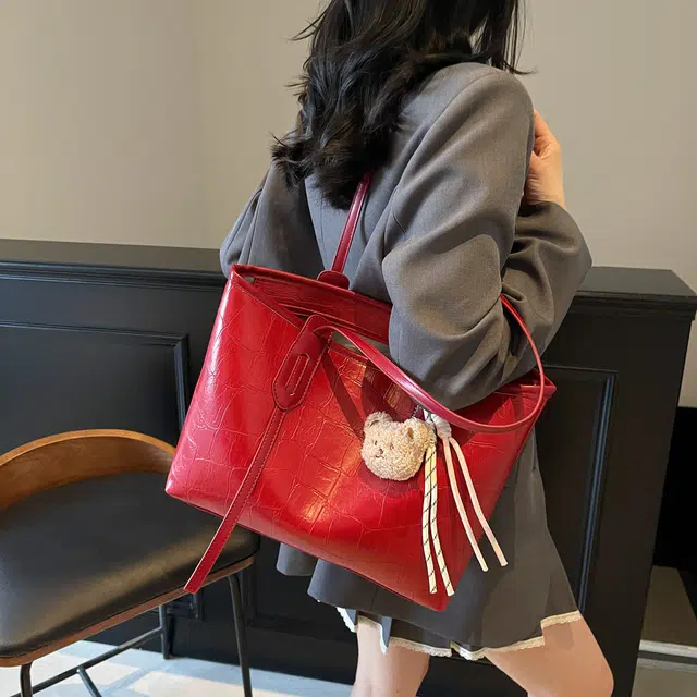 ZAVC PU Tote