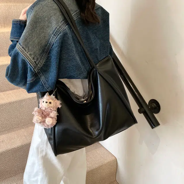 ZAVC PU Tote