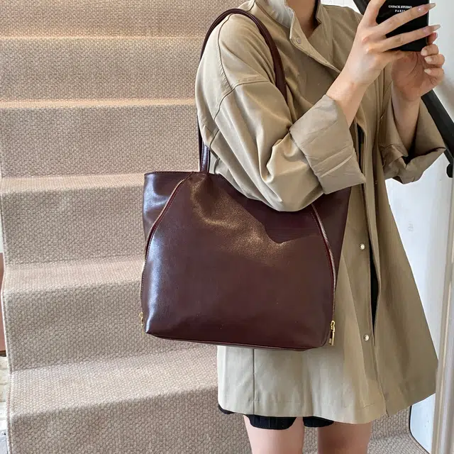 ZAVC PU Tote