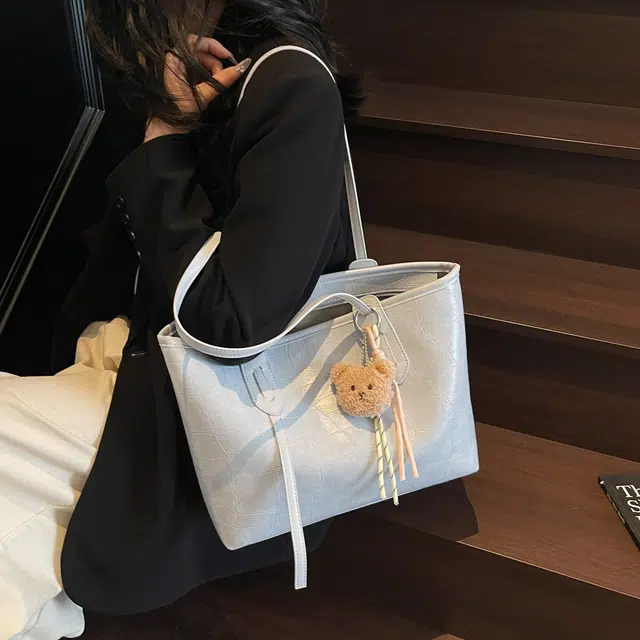 ZAVC PU Tote