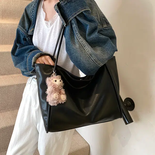 ZAVC PU Tote