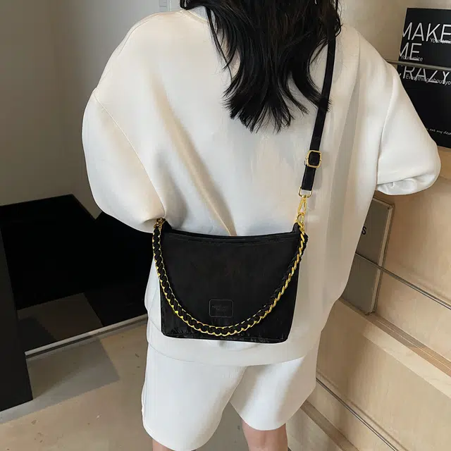 ZAVC PU
