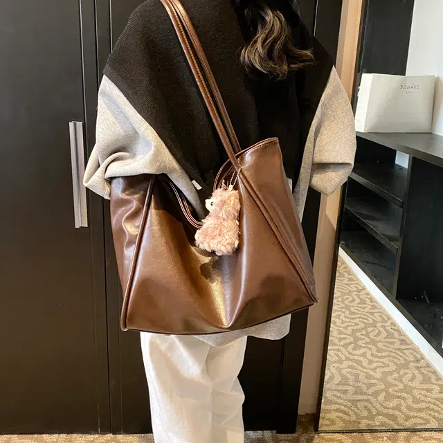 ZAVC PU Tote