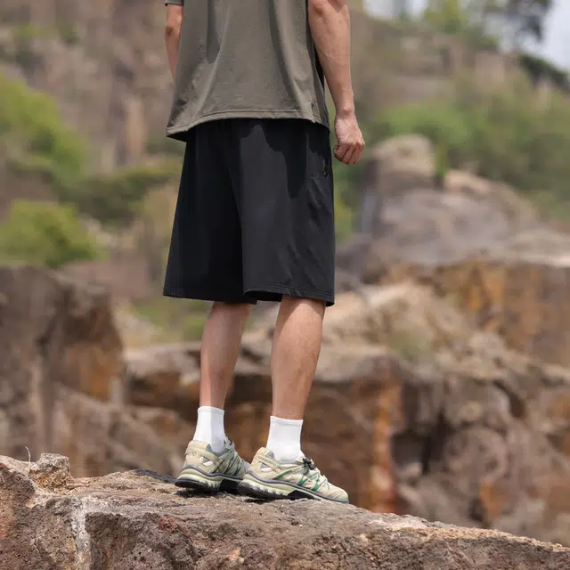 中国航天 美式复古百搭基础款宽松五分凉感运动松紧腰篮球健身纯色休闲短裤 男女同款