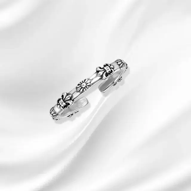 大唐国鼎 十字架玫瑰 做旧荆棘玫瑰 嘻哈说唱 美式甜酷高街 不规则纹理个性 合金 戒指 男女同款情侣款